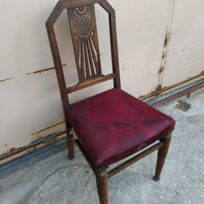 Καρέκλα με σκάλισμα 060204