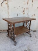 Coffee table με μεταλλική βάση
